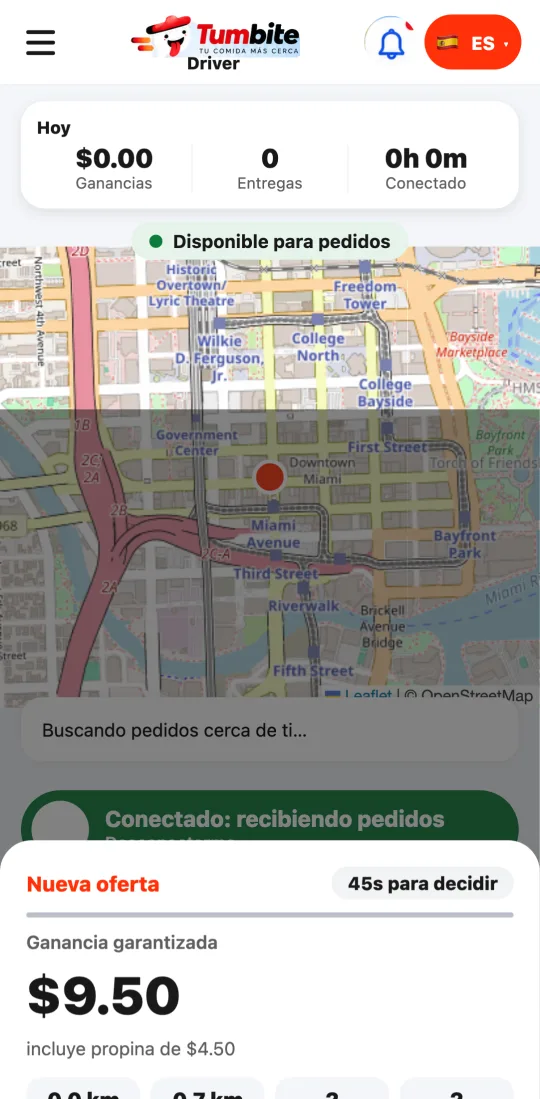 Pantalla real de la app del repartidor con una oferta: ganancia, distancia y minutos