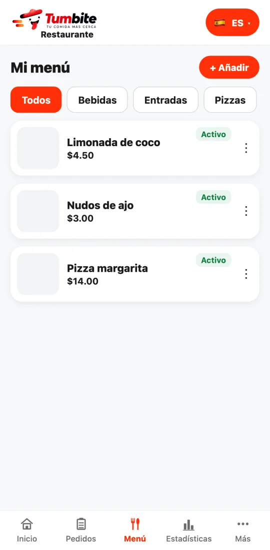 Mi menú en la app del restaurante: platos con precio, la marca «Activo» y los tres puntos para editar, agotar o eliminar.