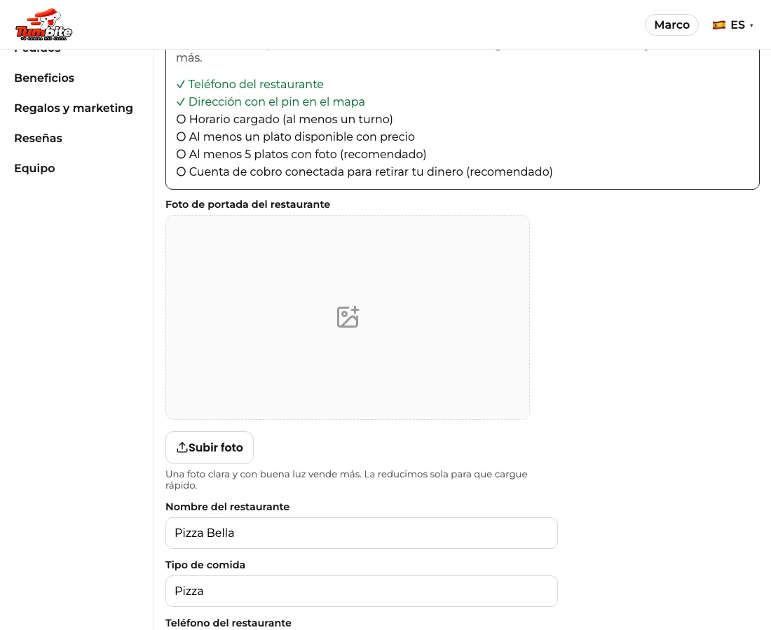 Tarjeta «Lista para abrir» en el panel del restaurante: teléfono y dirección con marca verde; horario, platos, fotos y cuenta de cobro todavía pendientes.