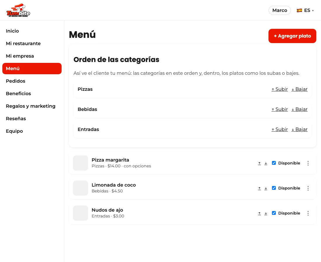 Menú del restaurante en el panel con sus platos, categorías y precios.